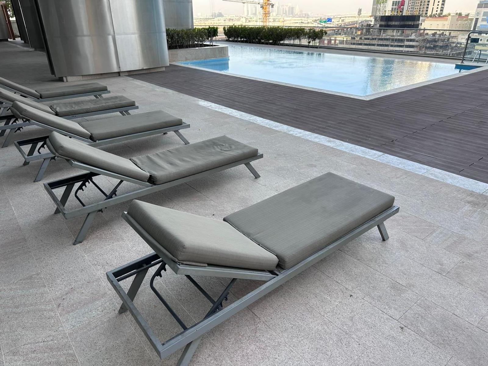Modern Comfort1br Rp Heights 5-min Mall