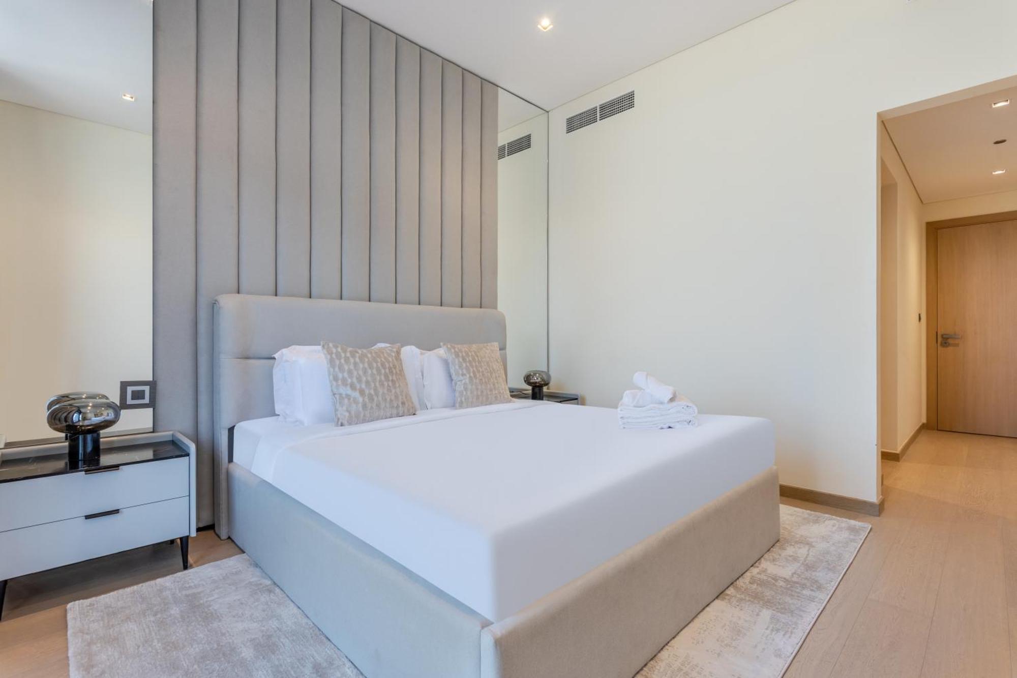 Modern Comfort1br Rp Heights 5-min Mall Apartment Dubai