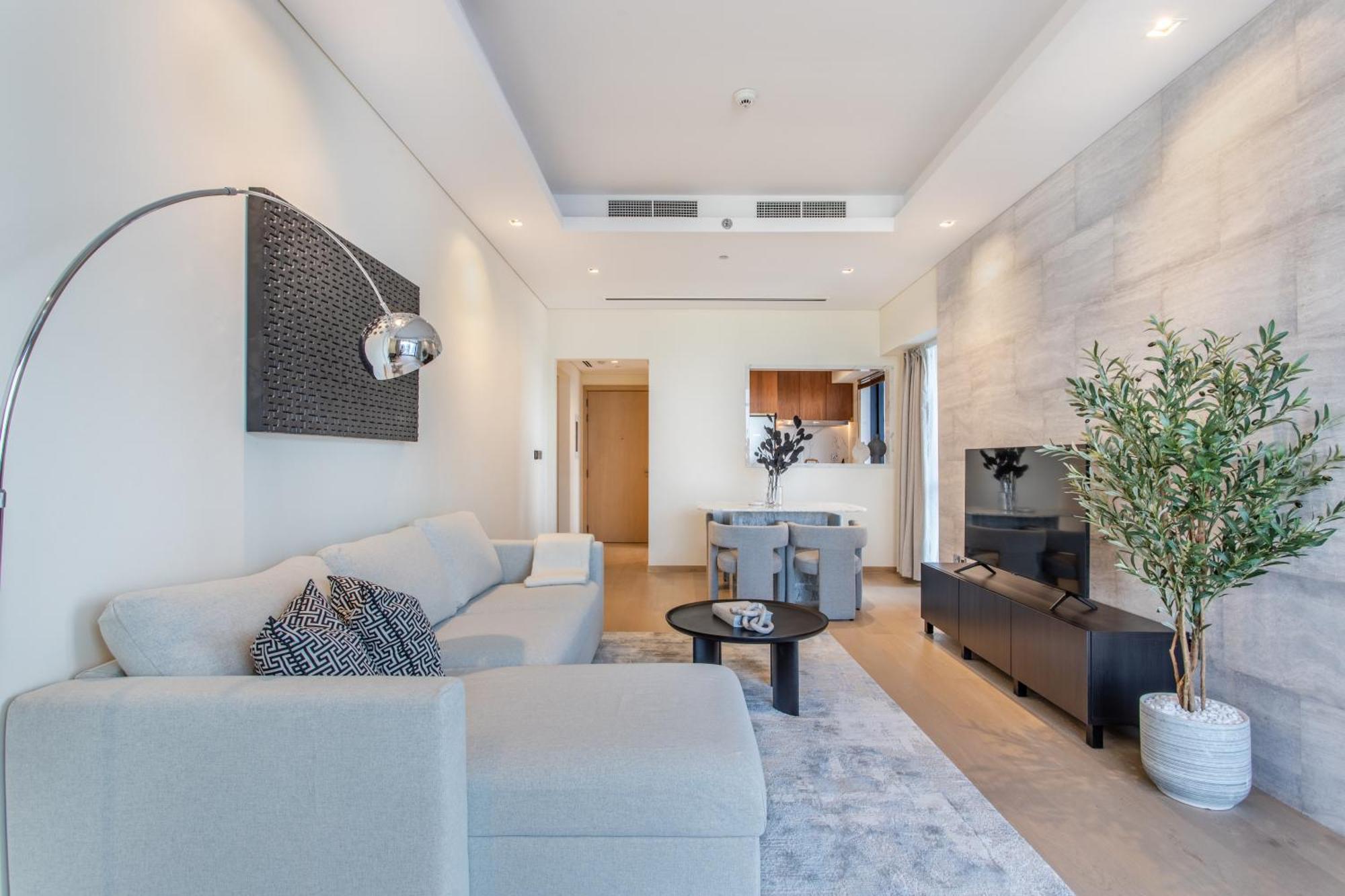 Modern Comfort1br Rp Heights 5-min Mall